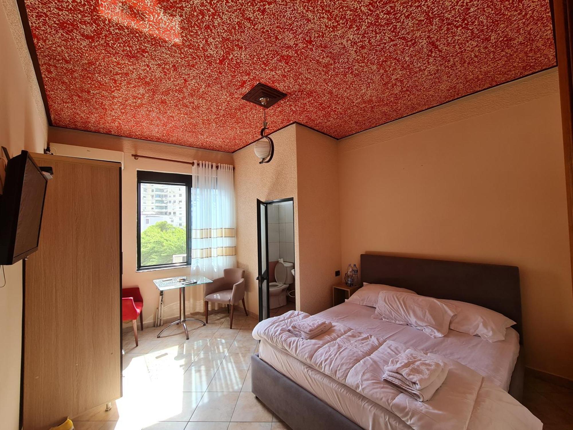 Hotel La Villa Tirana Exteriér fotografie
