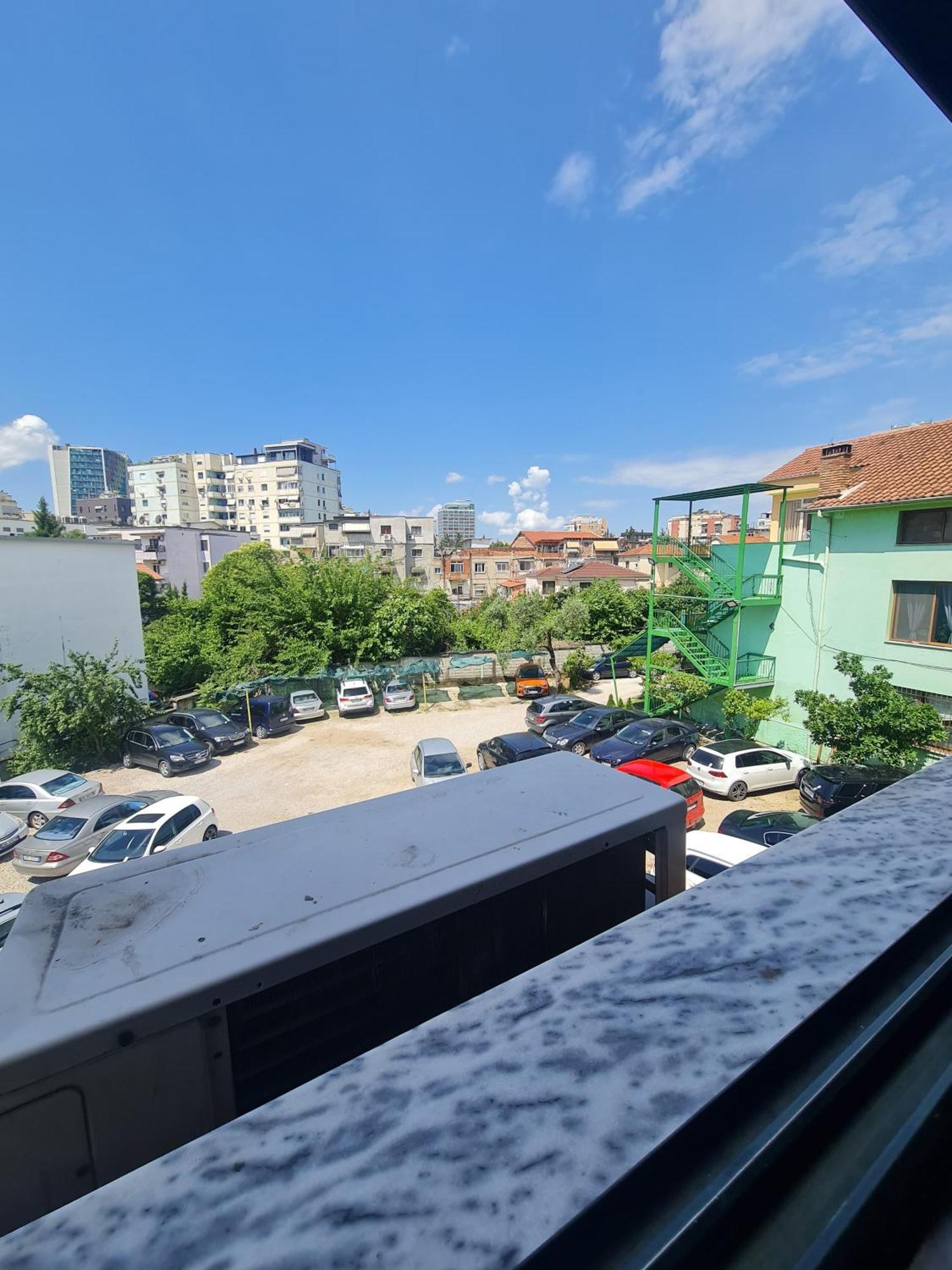 Hotel La Villa Tirana Exteriér fotografie